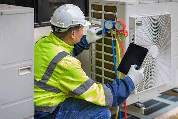 Professional Hvac technician working in Crosby, ND